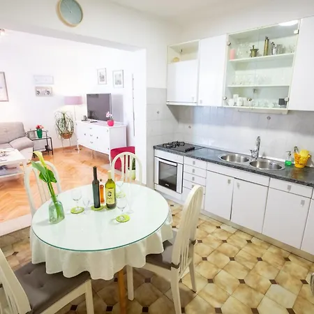 아파트 By The Sea Podstrana, Split - 22748 포드스트라나